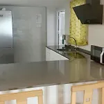 Charming Centre In With Parking