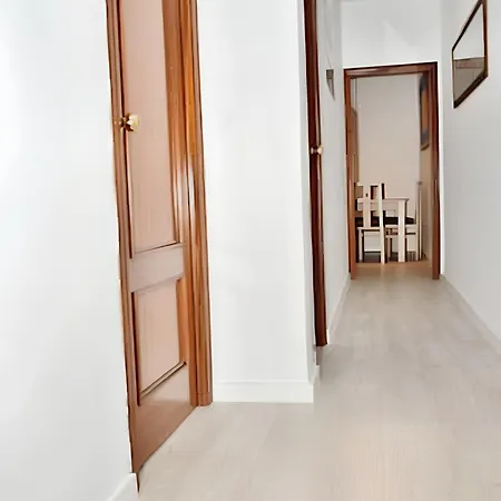 Charming Centre In With Parking Apartamento *
