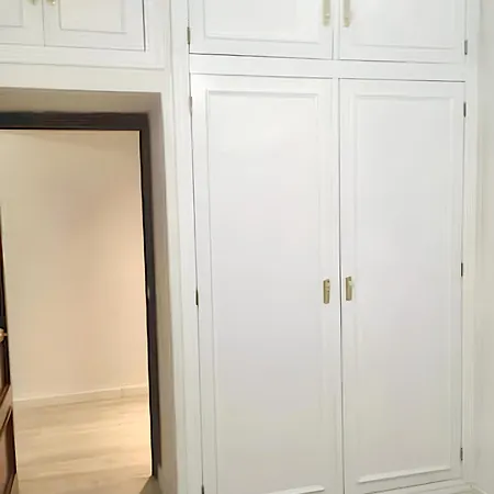 Charming Centre In With Parking Apartamento