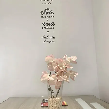 Charming Centre In With Parking Apartamento *